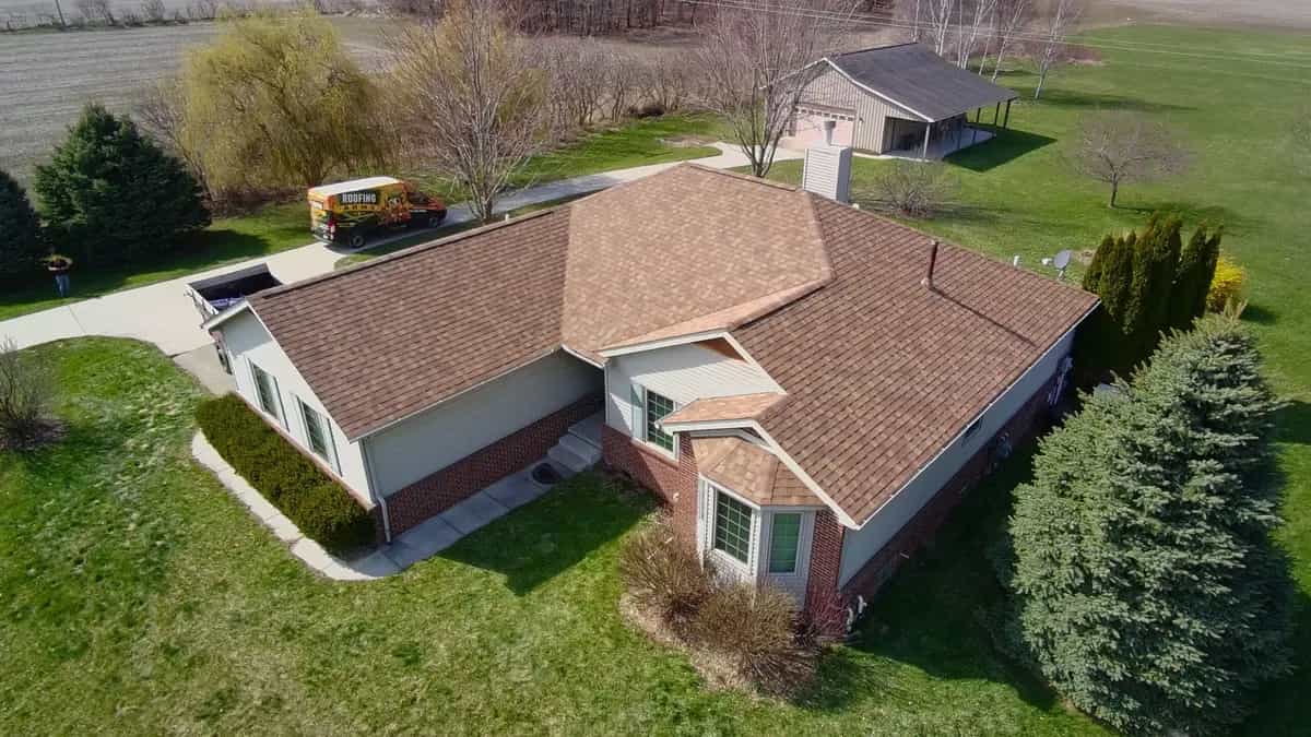 Almont, MI Roof Replacement